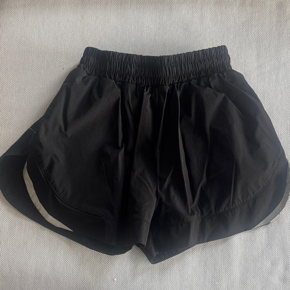 Alphalete Black Womens Stride Shorts